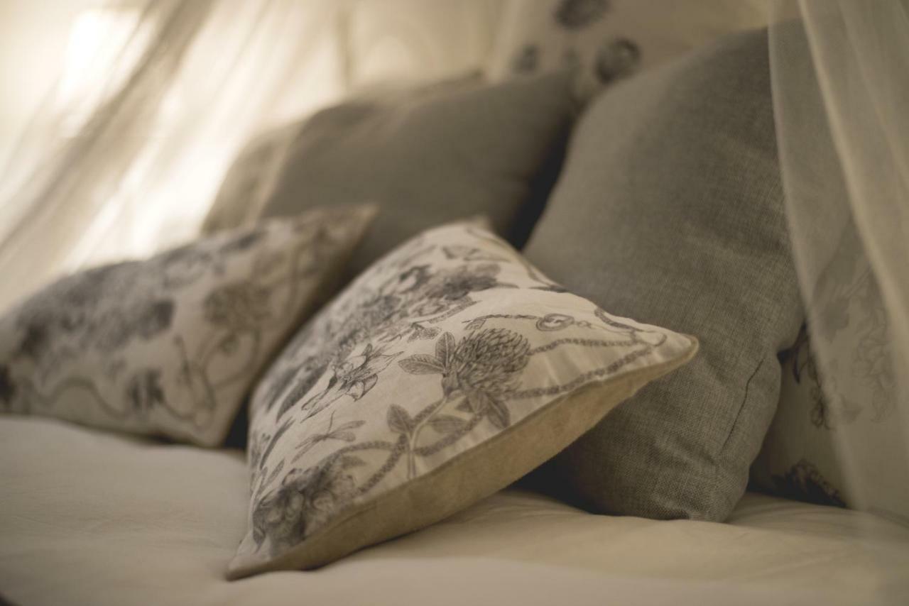 Elegant B&B - Il Vicolo Storico Salerno Eksteriør billede