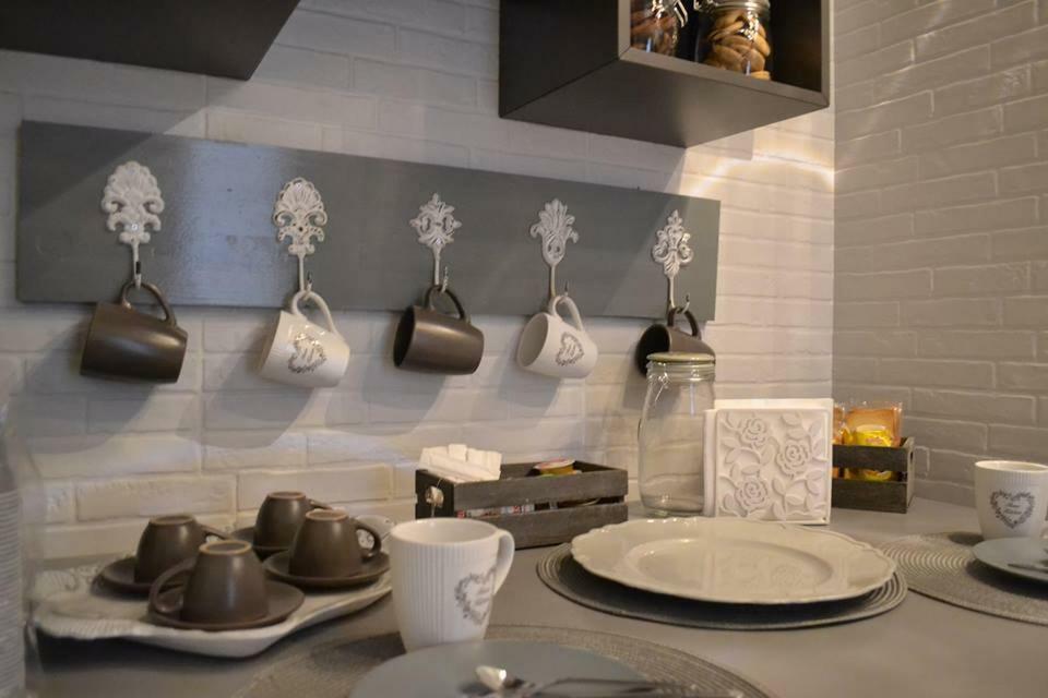 Elegant B&B - Il Vicolo Storico Salerno Eksteriør billede